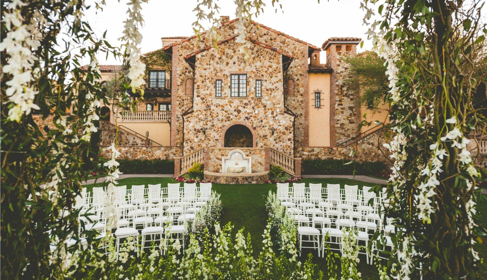 An Elegant Orlando Area Wedding Venue