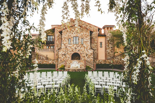 The Perfect Wedding Blend: Intimate Ceremonies & Grand Celebrations