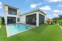 16030 Vetta Dr
