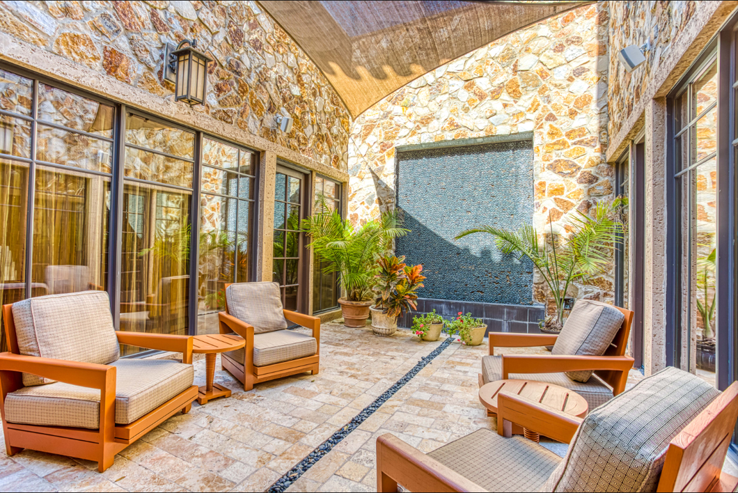 Spa Lounge Area-1