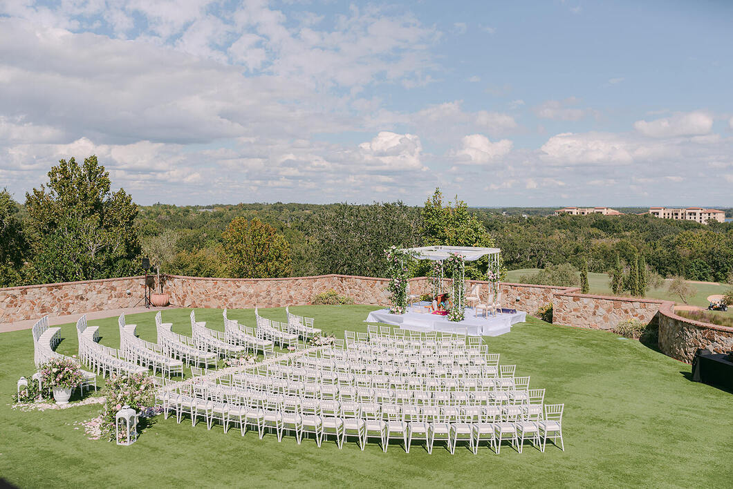 Bella-Collina-Ceremony-Wedding-Event-Lawn-Semi-Circle-Setup1-1060px
