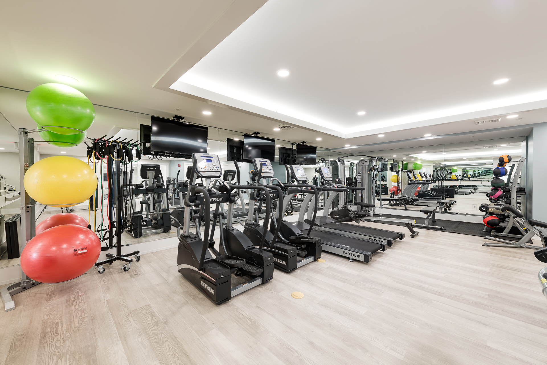 Fitness equipment at Siena Hotel