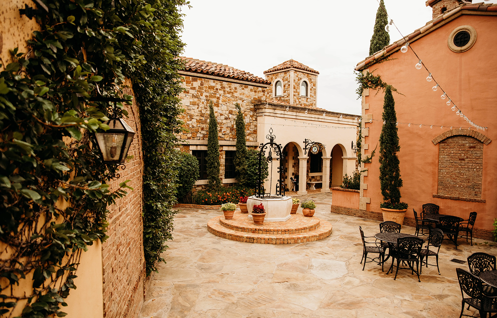 Bella Collina Clubhouse Courtyard View