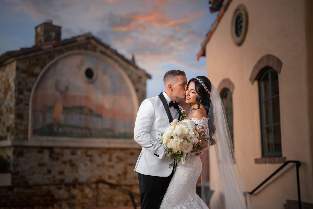 Wedding Luxury on a Budget