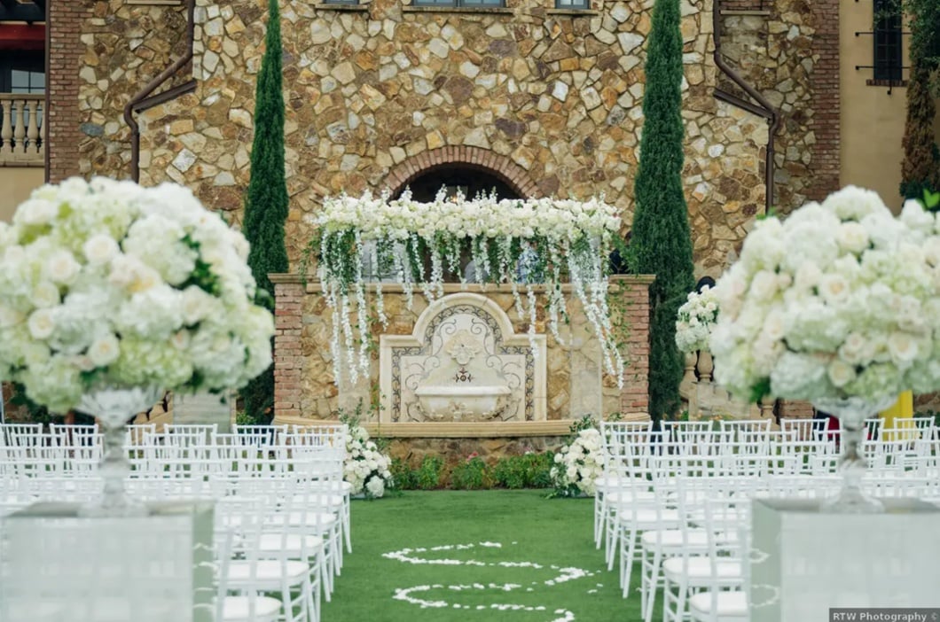 Embrace the Adventure of Last-Minute Wedding Planning