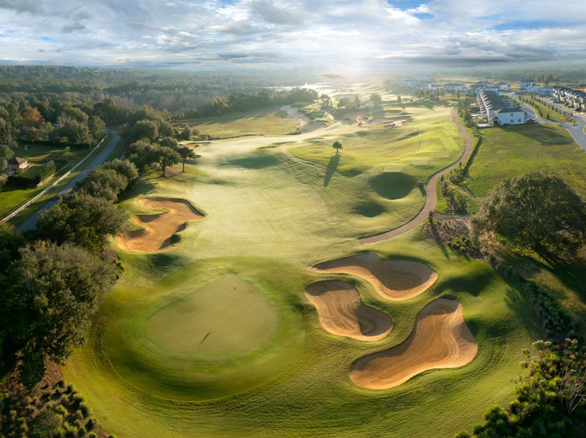 Overhead shot of hole 3 at Bella Collina golf course