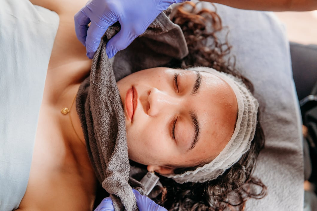 Give the Gift of Relaxation: Why Spa Gift Certificates Are the Perfect Wedding Thank-You