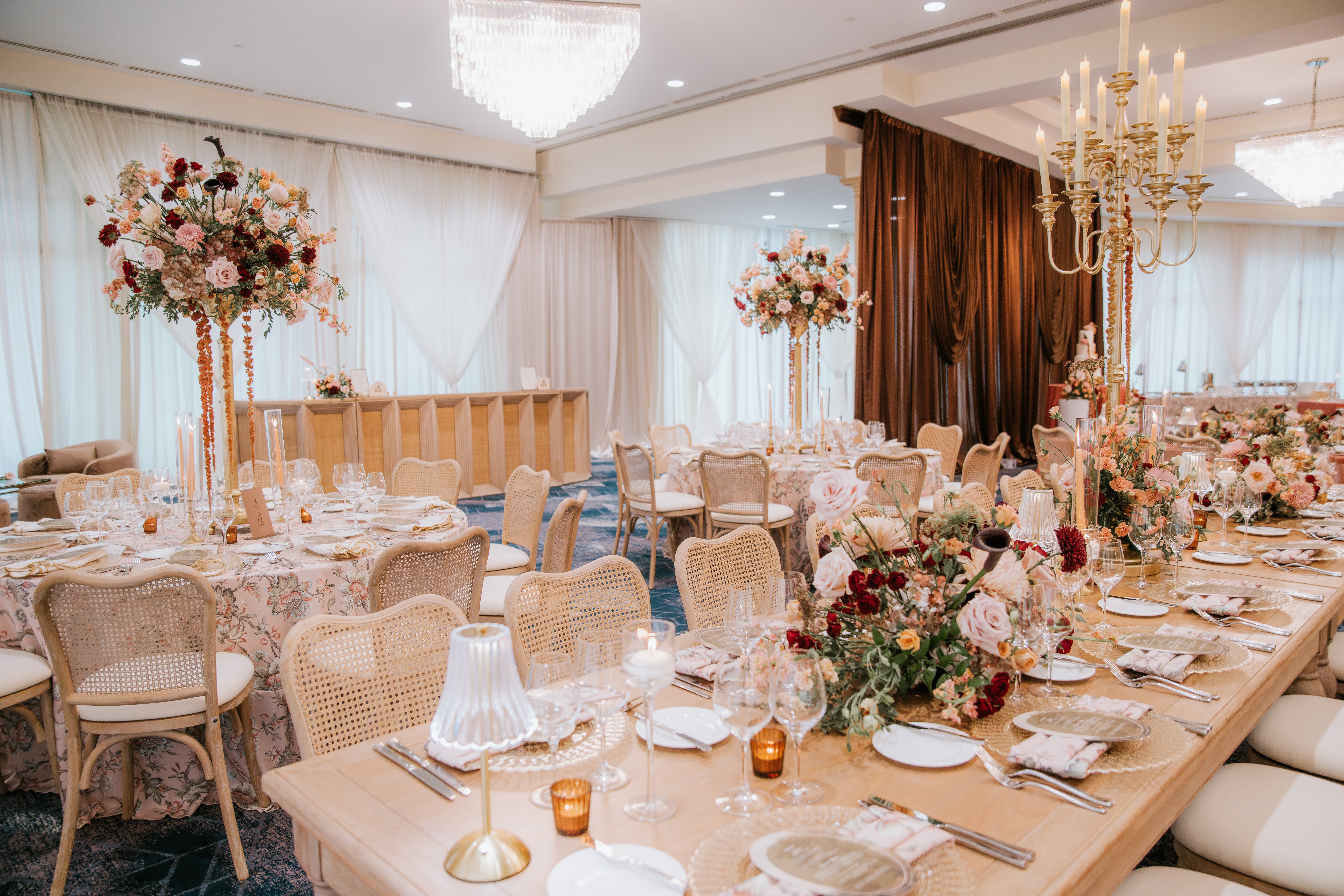 Meal setup in the Ballroom at Bella Collina