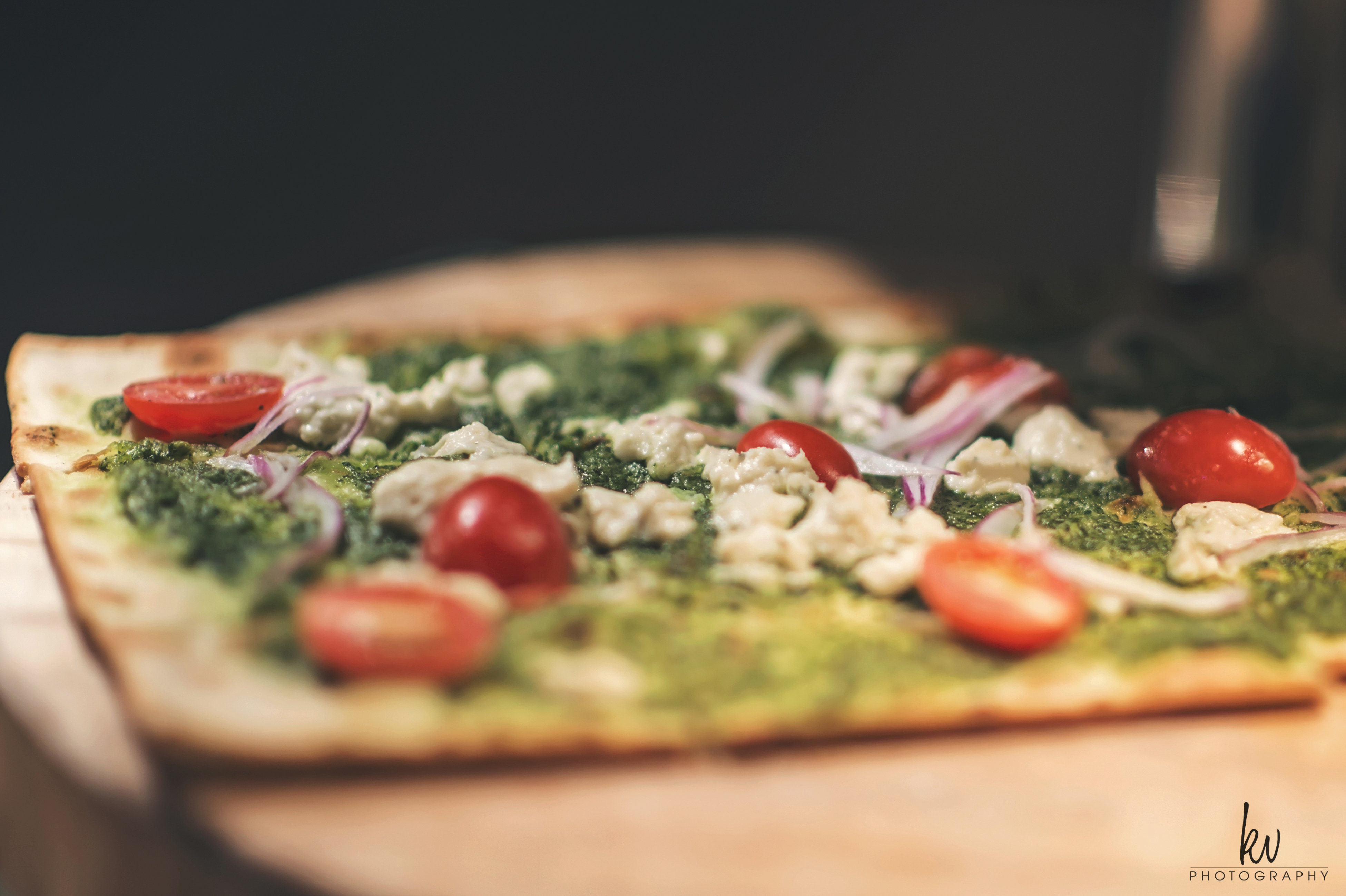 Thin-crust flatbread pizza